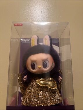 POPMART Labubu Wings of Fortune Figure - Purple and Gold